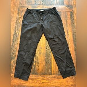 The North Face Women’s Black pants